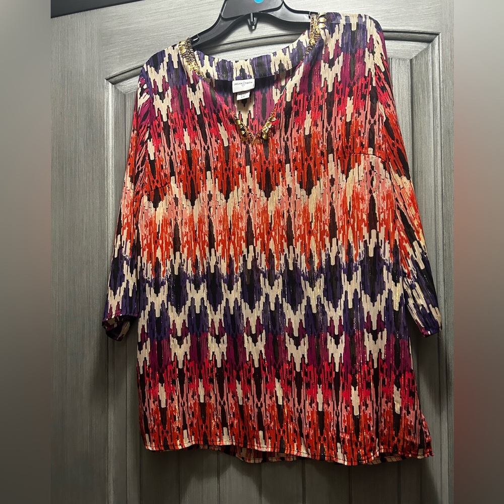 Woman’s large top